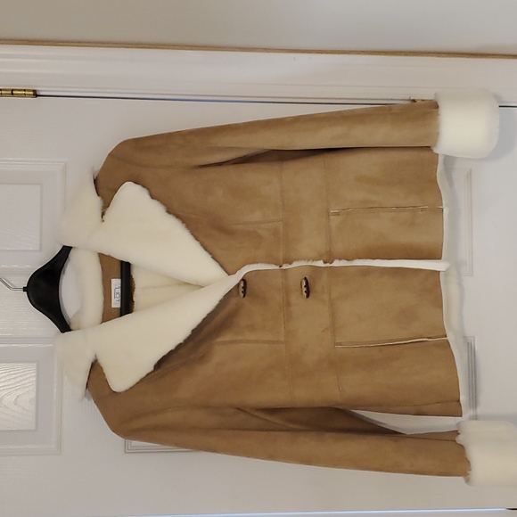 LOFT Jackets & Blazers - Ann Taylor Loft Faux Suede and Shearling Lined Coat - Size 8 NWOT